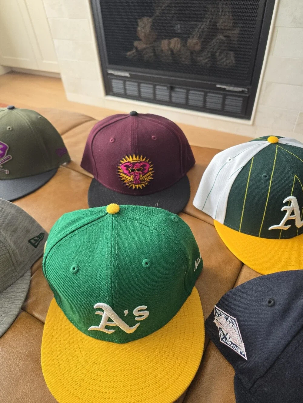 Lot of 10 New Era 5950 Oakland A's Hats. Size 8